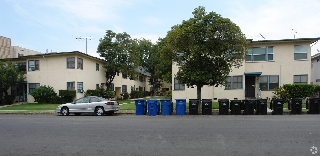 Foto del edificio - 2315 Merton Ave