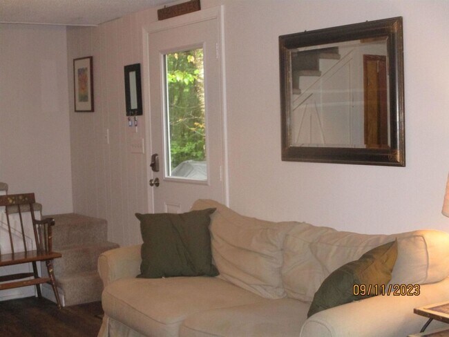 Foto del edificio - 68 Chickenboro Rd