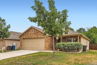 Building Photo - 10110 Raspberry Oak