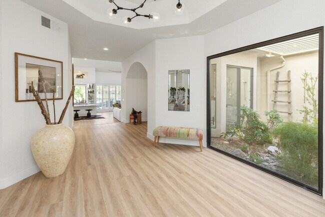 Building Photo - 79735 Northwood