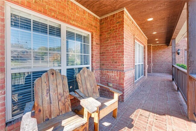 Foto del edificio - 2265 N Covington Park Blvd