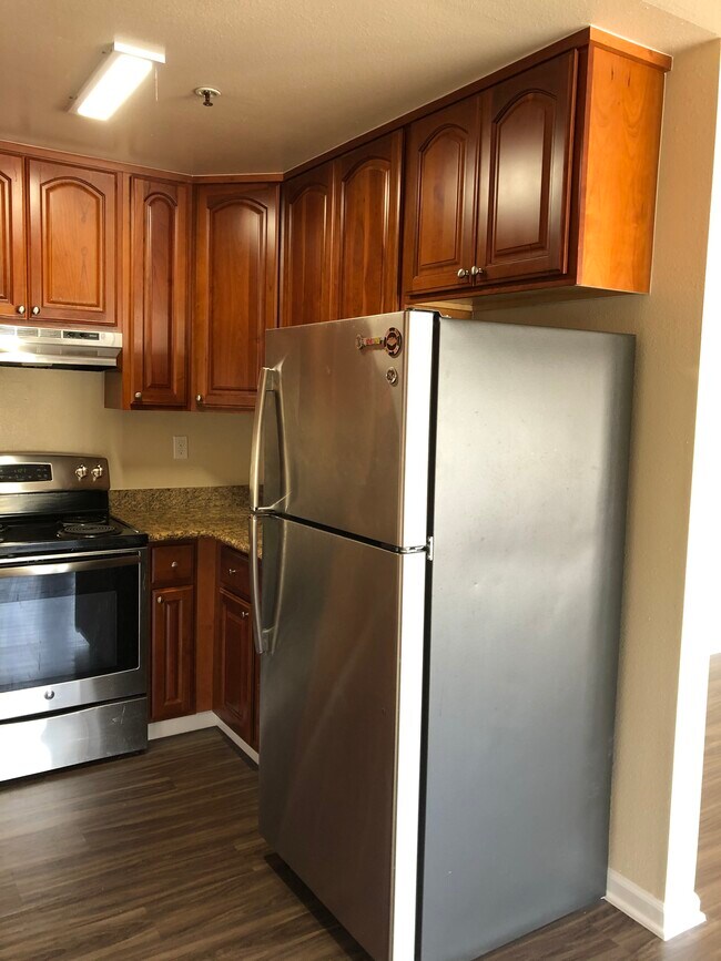 Building Photo - 1535 Taraval St
