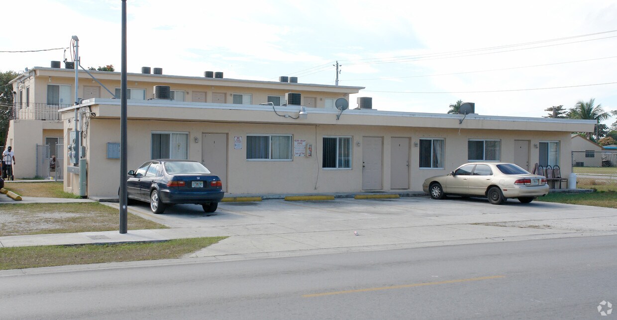 Foto del edificio - 950 SW 4th St