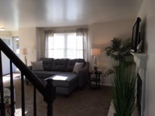 Foto del edificio - 153 Holiday Ln