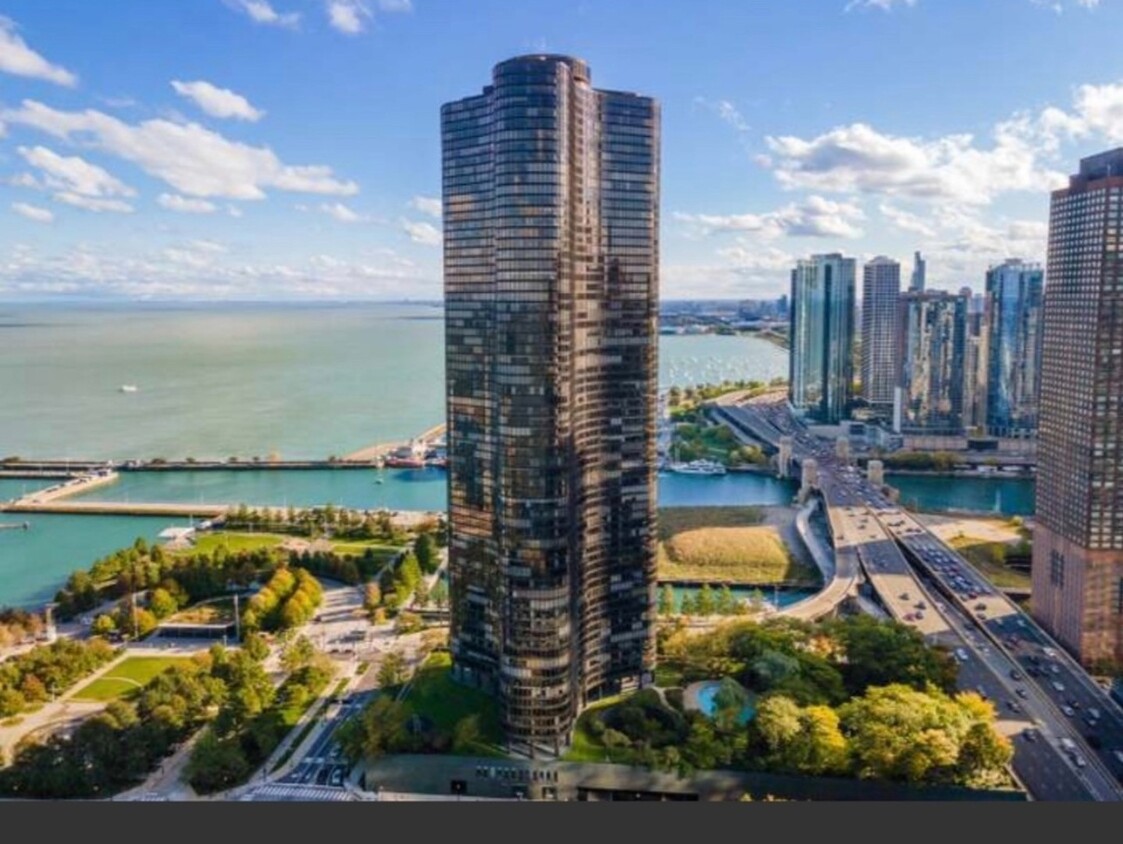 Foto principal - 505 N Lake Shore Dr