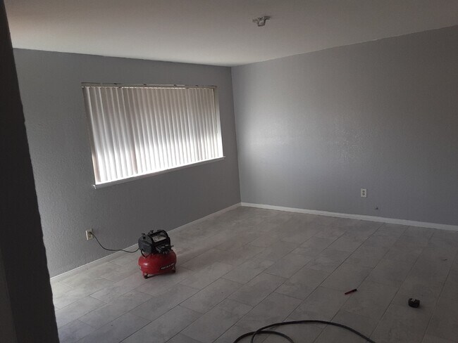 Foto del edificio - 6392 Mojave Ave