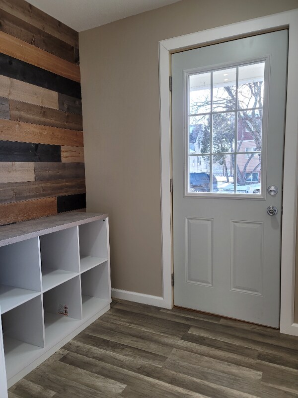 Building Photo - 217 Willard St