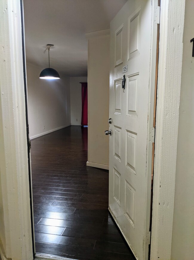 Entry from outside - 47112 Warm Springs Blvd