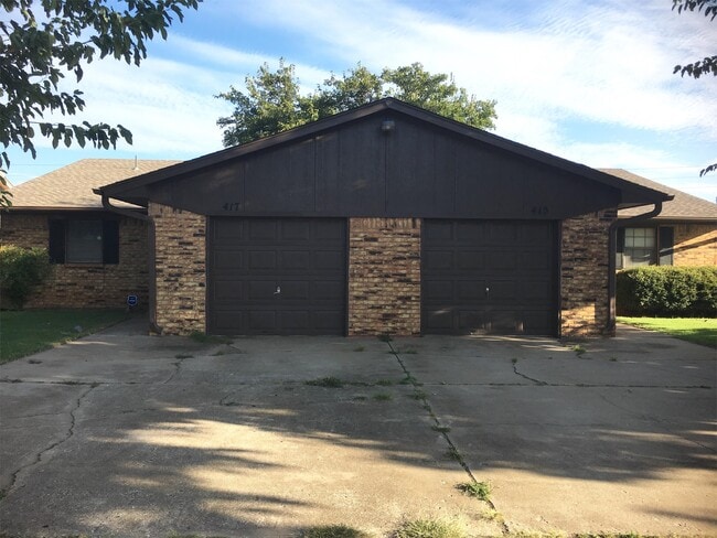 Photo - 417 Wild Wind Rd (Edmond, OK) Townhome