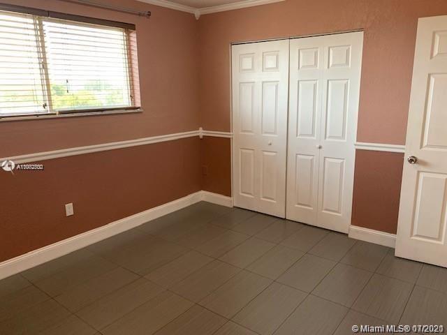 Foto del edificio - 5701 W 25th Ct