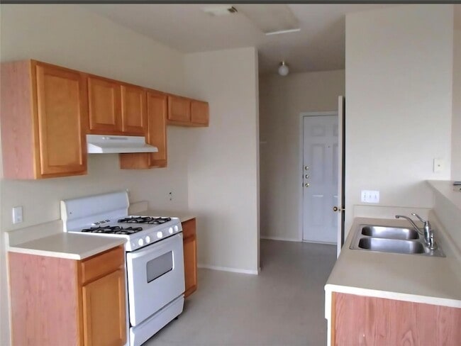 Foto del edificio - 2837 Southampton Way