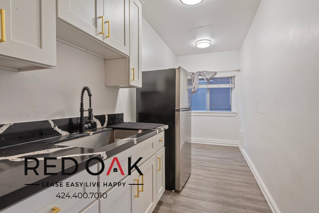 Foto principal - Stunning, Sunlit One-Bedroom, with Trendy ...