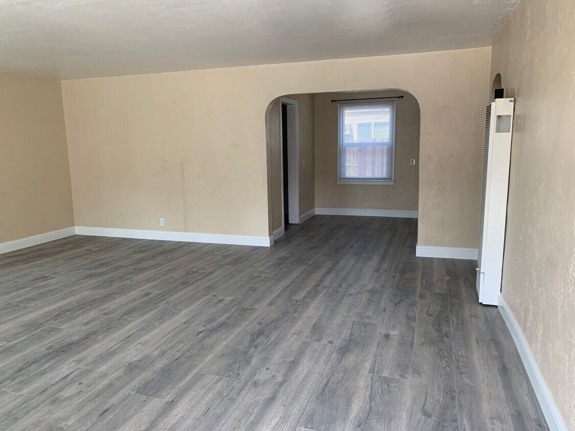 Primary Photo - 2 bed / 1 ba house - Yuba City