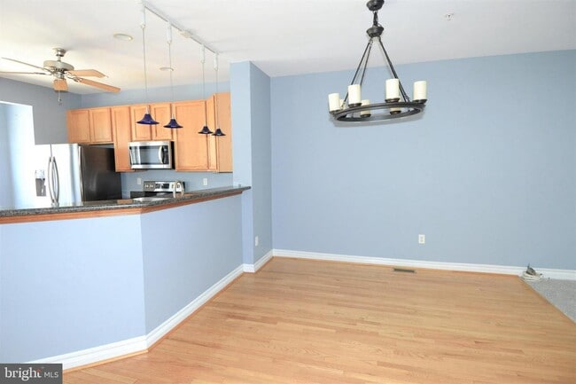Building Photo - 623 Trout Run Ct