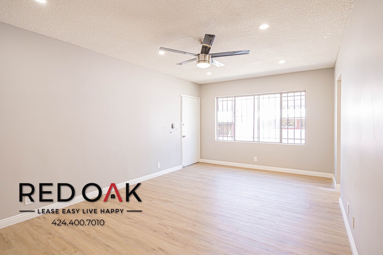 Foto principal - 1589 E 47th St