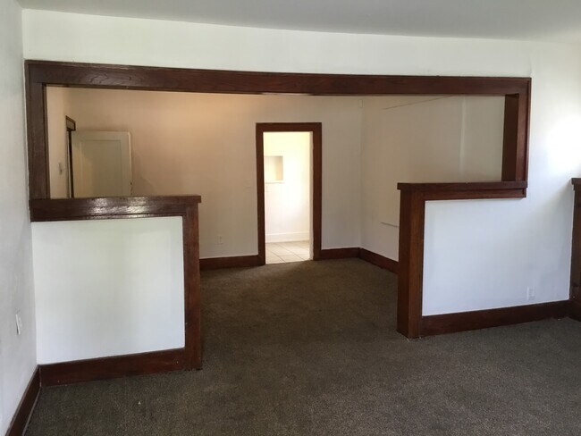 Foto del edificio - 2200 NW 12th St