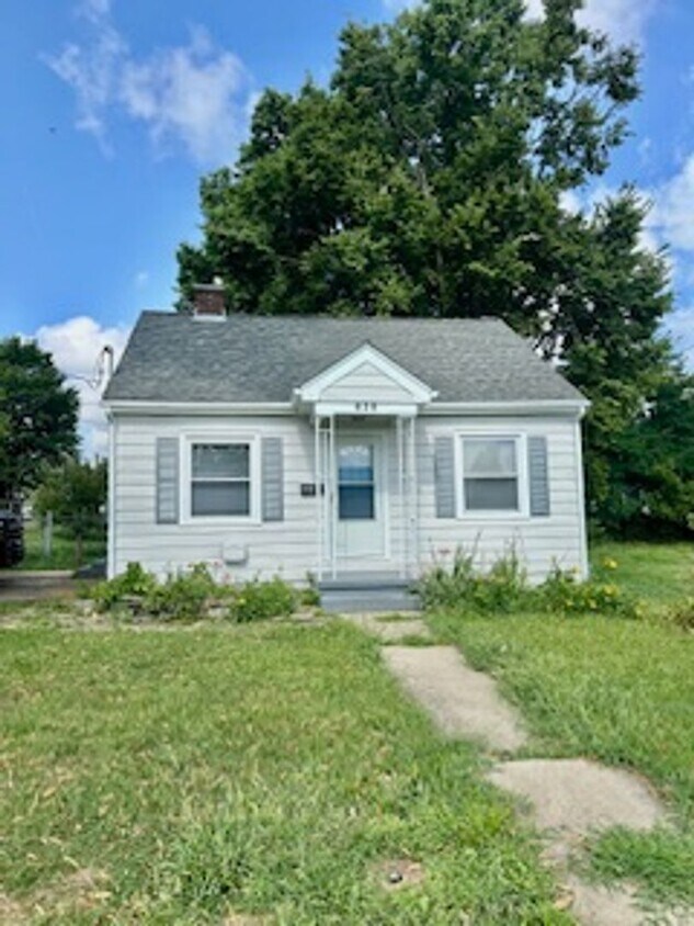 Foto principal - 838 E Loudon Ave