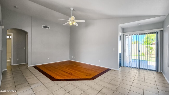 Building Photo - 13344 W Desert Ln