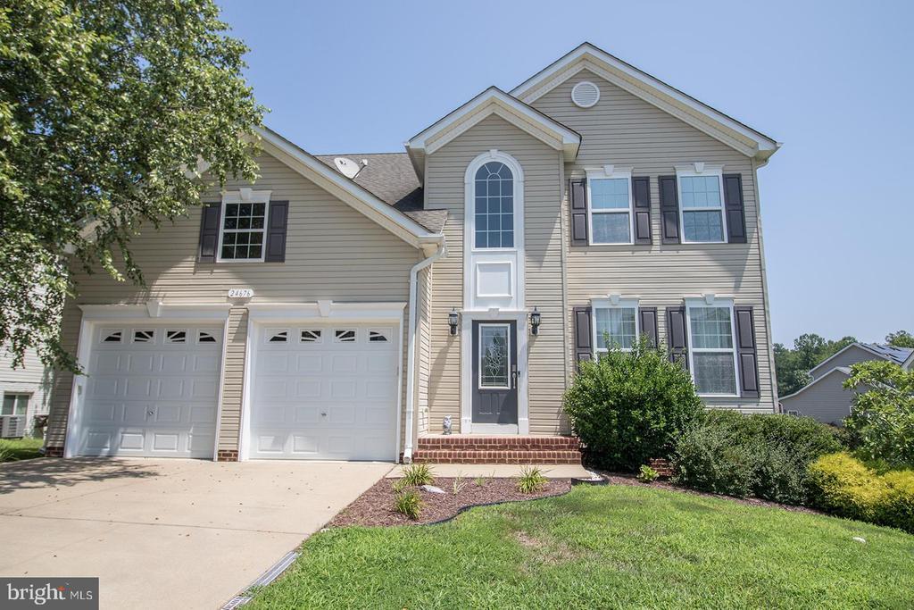 Primary Photo - 24676 Broad Creek Dr