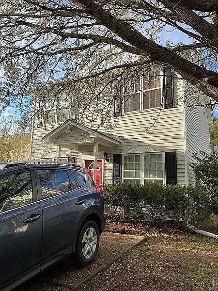 Primary Photo - 5 Sparta Ln