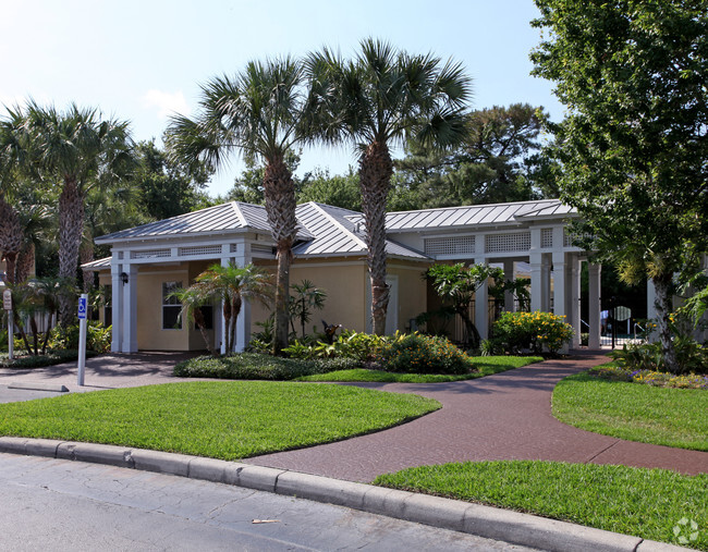 Building Photo - Valencia Park Apartments