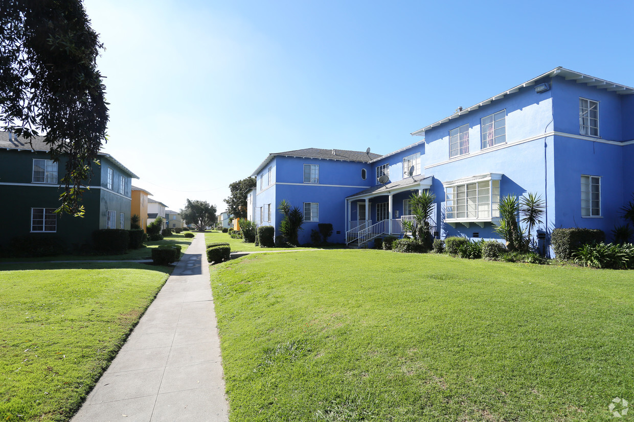 Primary Photo - Dorset Village Apartments