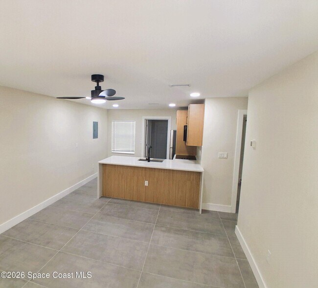 Foto del edificio - 388 Hibiscus Ave