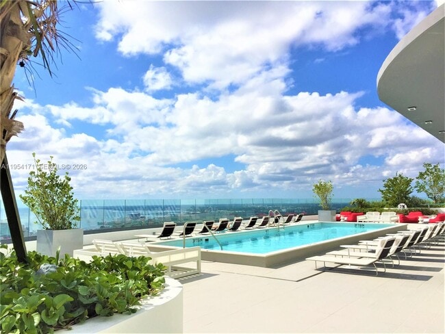 Building Photo - 45 SW 9th St