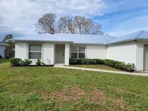 Building Photo - 8455 103rd Ct