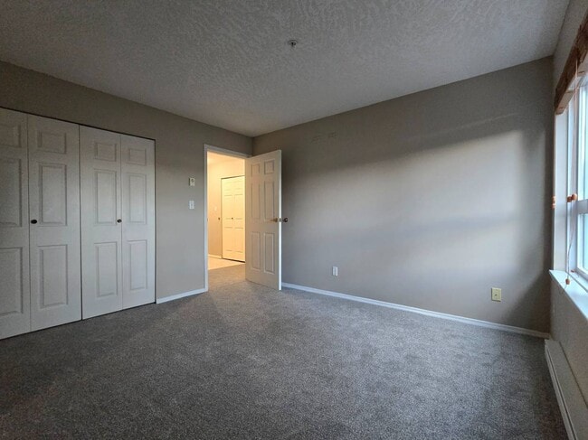 Building Photo - 1505 Church Ave