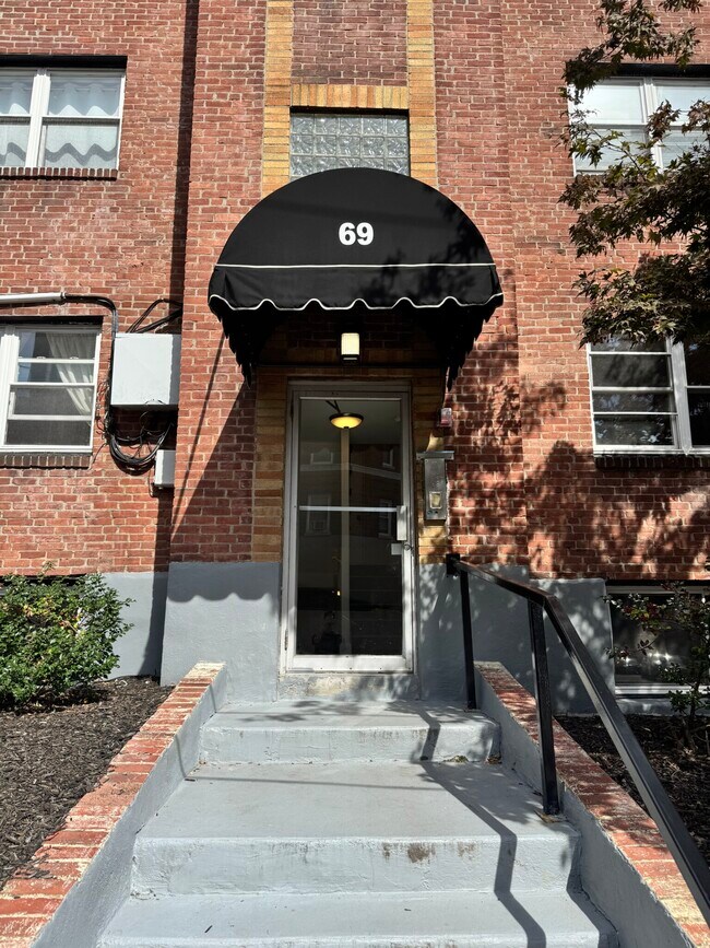 Foto del edificio - 69 Chiswick Rd