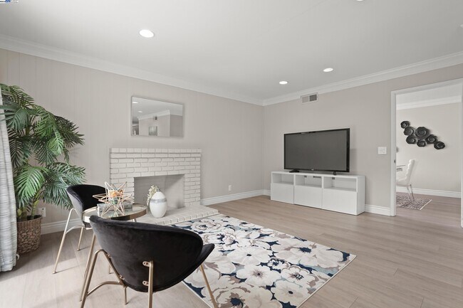 Foto del edificio - 501 Amherst Ct