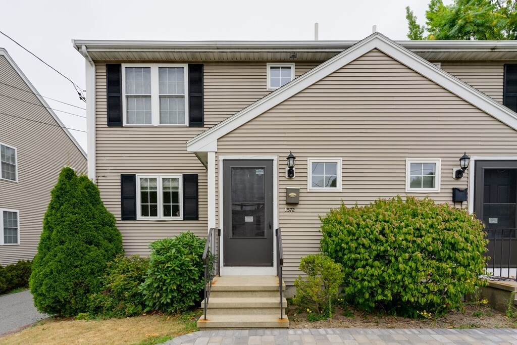 572 Willard St, Quincy, MA 02169 Townhome Rentals in Quincy MA