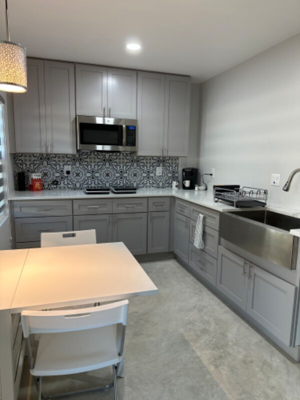 Building Photo - 3610 Hargill Dr