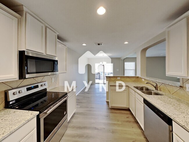 Building Photo - 11351 Camp Creek Trl