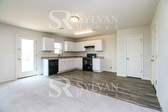 Building Photo - Coming HOME never felt so good!