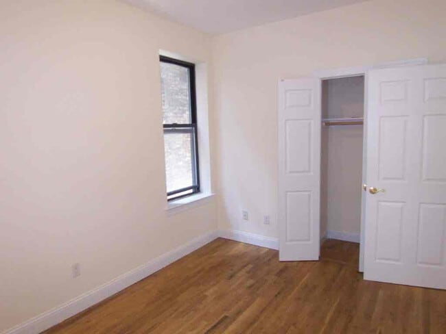 Building Photo - 180 W 103rd St