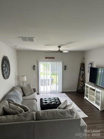 Building Photo - 105 Abersham Dr