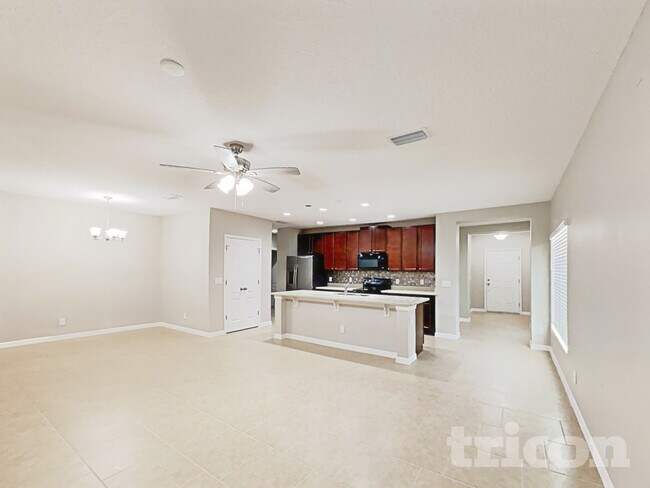 Foto del edificio - 4784 Marcos Cir