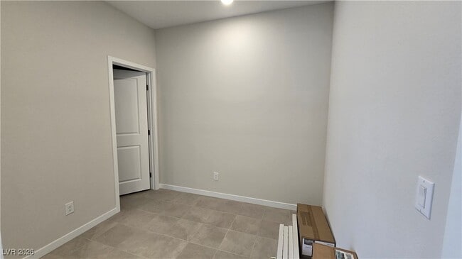 Building Photo - 853 Angwin Ln