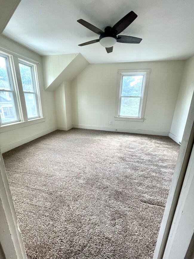 Larger Bedroom with large walk in closet - 71 Center St