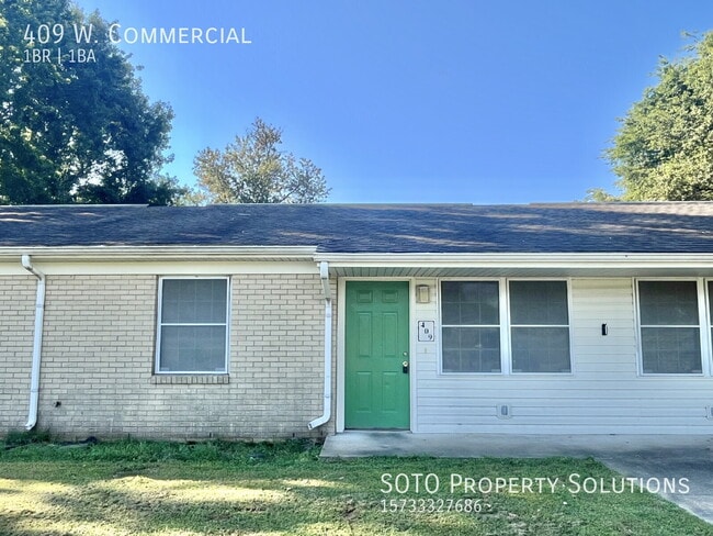 Building Photo - 409 W. Commercial-
