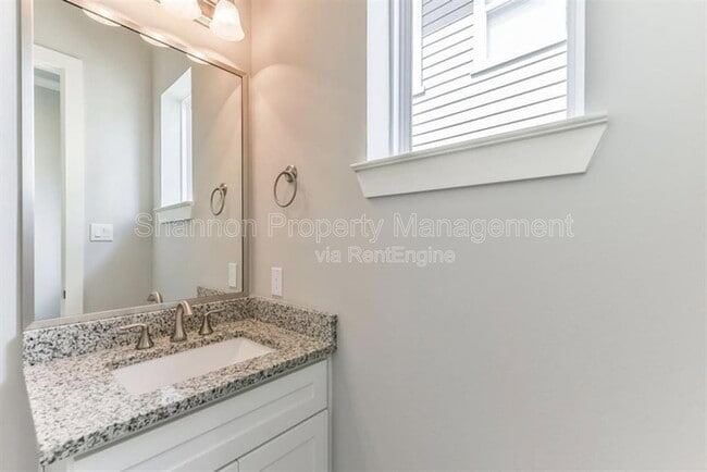 Foto del edificio - 10915 Brookeshire Chase Ln
