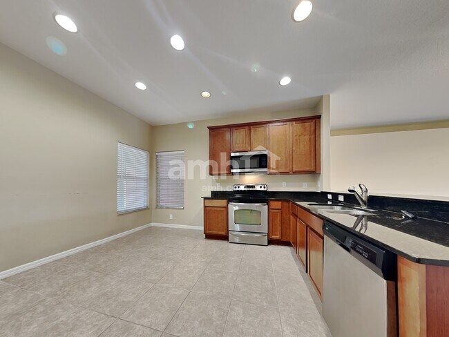 Building Photo - 3905 Constantine Loop