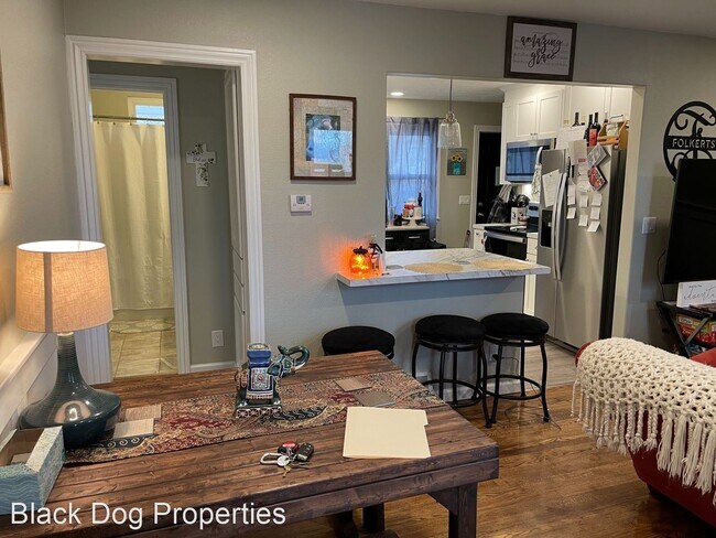 Foto del edificio - 4 br, 2 bath House - 1437 Westwood Blvd