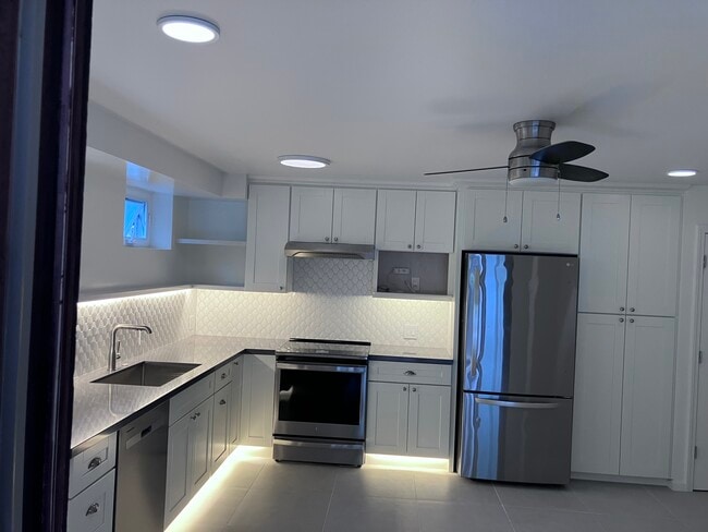 Foto del edificio - 21260 Almaden Rd