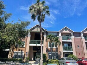 Building Photo - 7667 N Wickham Rd