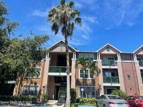Building Photo - 7667 N Wickham Rd