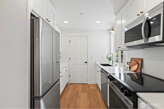 Building Photo - 3009 Heath Ct