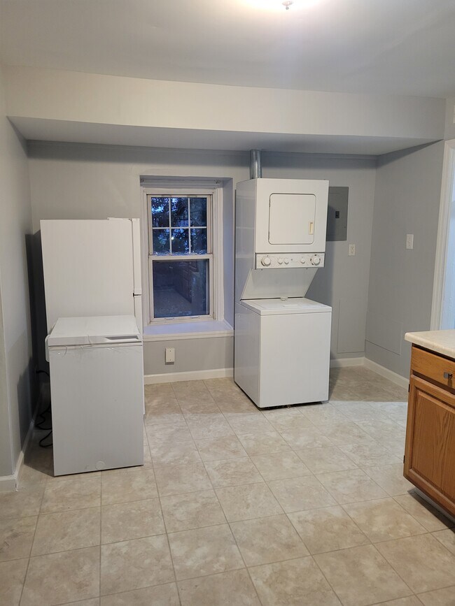 23 W Chestnut Ave Unit APT E, Merchantville, NJ 08109 Apartments in